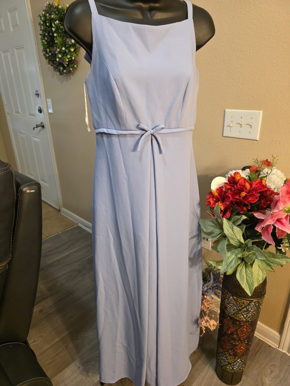 Sleeveless Lavender Maxi Dress with Waist Tie